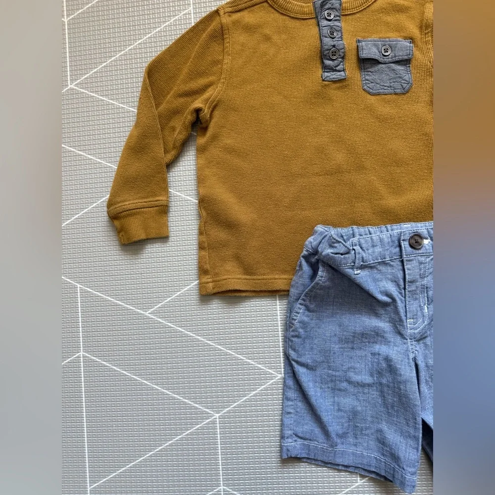 Old Navy|Baby boy/toddler Kids set,Mustard Long Sleeve Top w Chambray Shorts•5T